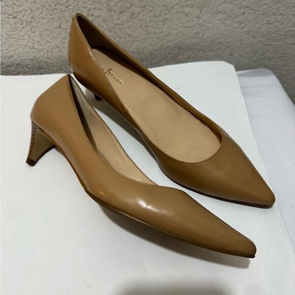 Nude Cole Haan Pointed low heels 2”  size 9 - Picture 4 of 10